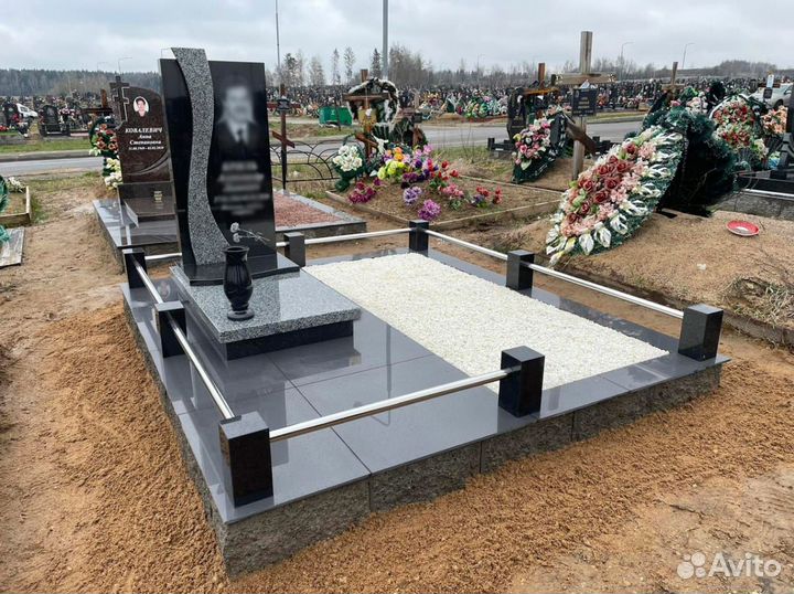 Памятники из гранита Производитель Карелия