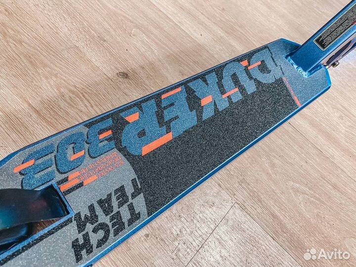 Трюковой самокат Duker 303