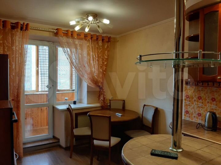 2-к. квартира, 75 м², 4/9 эт.