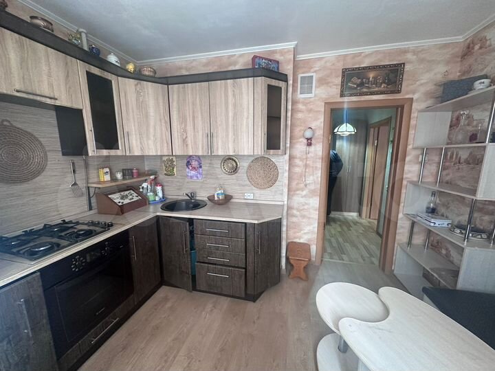 1-к. квартира, 40 м², 1/10 эт.