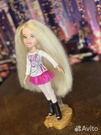 Кукла Bratz
