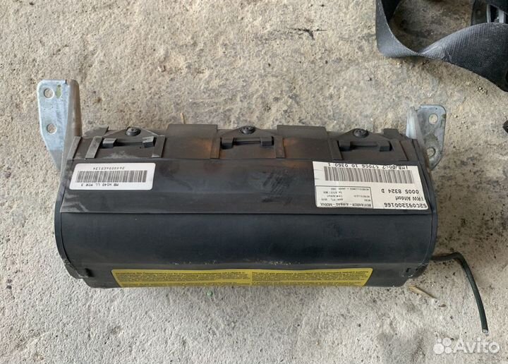 Подушка безопасности в торпедо Мерседес W140