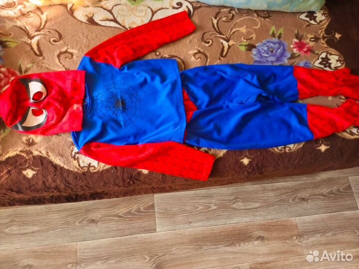 Костюм карнавальный