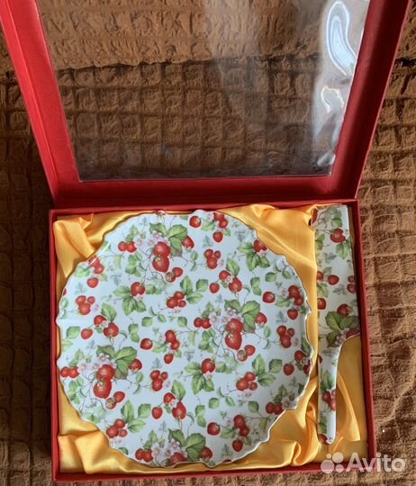 Тарелка для торта с лопаткой