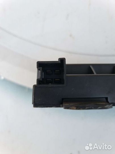 Блок управления топливным насосом Mercedes GLK204