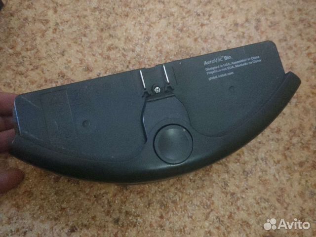 Пылесборник в сборе. Разные есть. Мотор в отл с