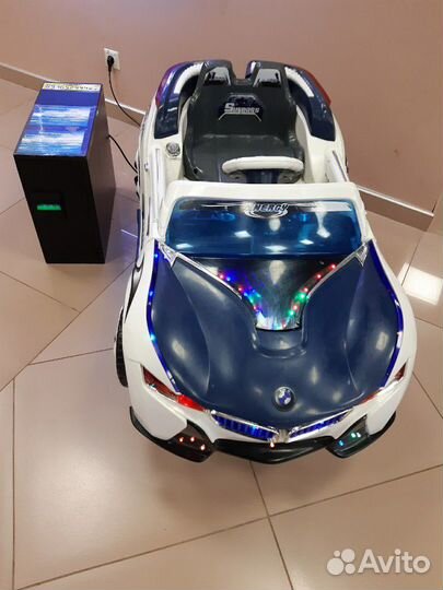 Аттракцион качалка машинка