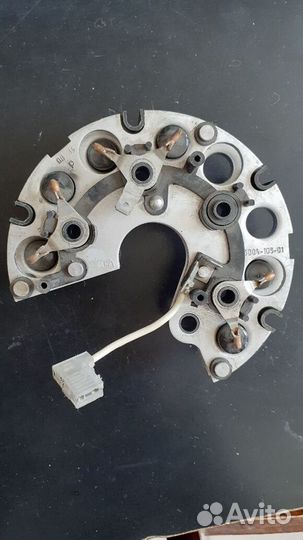 Диодный мост генератора 2110 старого образца