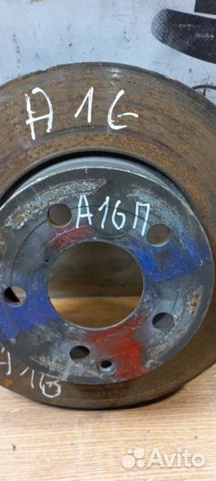 Тормозной диск передний Mercedes-Benz C Class C180