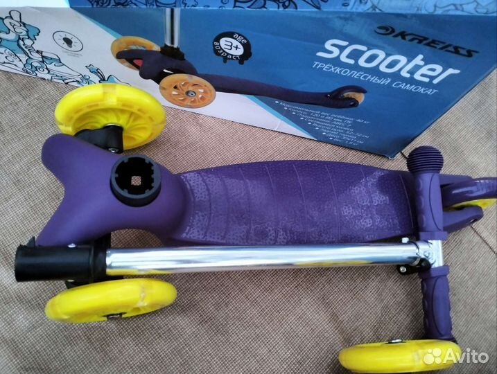 Самокат детский новый