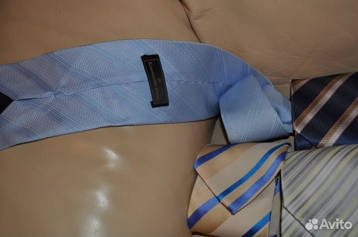 PAL zileri. галстуки