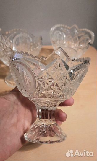 Хрустальная ваза