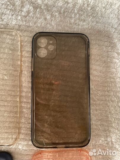 Чехлы на iPhone 11