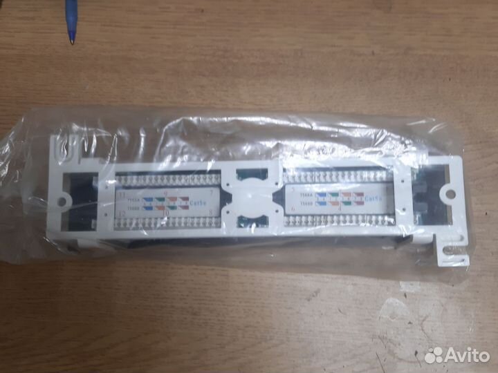 Патч панель 12 портов категория 5е