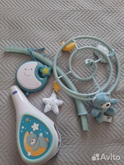 Мобиль на кроватку chicco