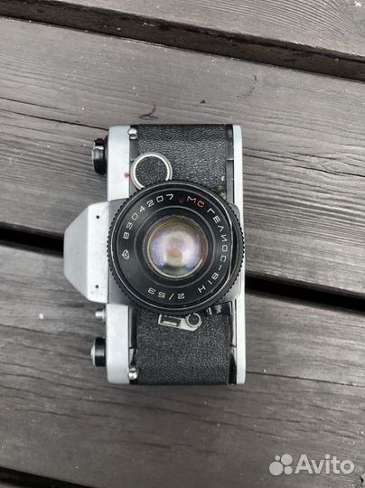 Пленочный фотоаппарат