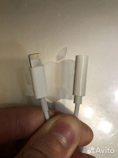Переходник для наушников на айфон