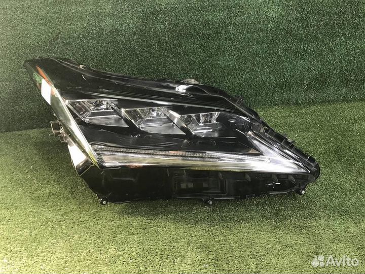 Фара правая Lexus RX200t/RX300/RX350/RX350L/RX450h/RX450hL