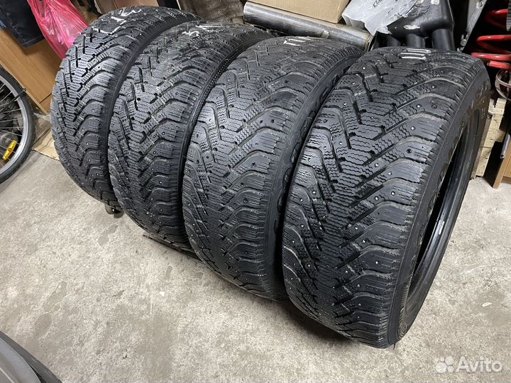 Goodyear UltraGrip 500 255/55 R18