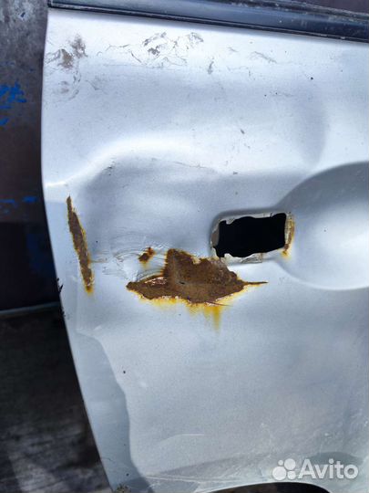 Двери Nissan x-trail t-31 б/у