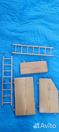 Полочки, лесенки для грызунов, попугаев