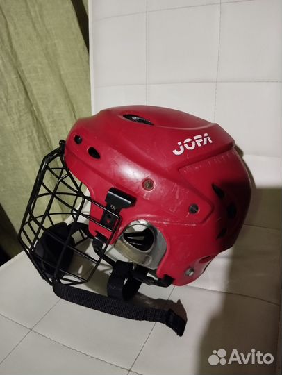 Шлем хоккейный jofa 690 р L