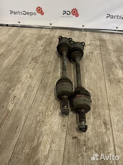 Привод передний левый/правый Suzuki Grand Vitara 3