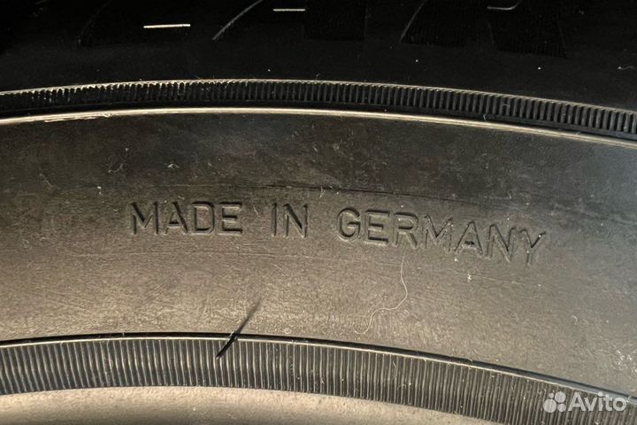 Goodyear Ultra Grip Ice Arctic 2 SUV 225/60 R17 103T