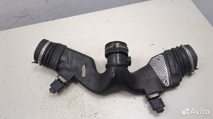 Патрубок воздушного фильтра Mercedes ML W164