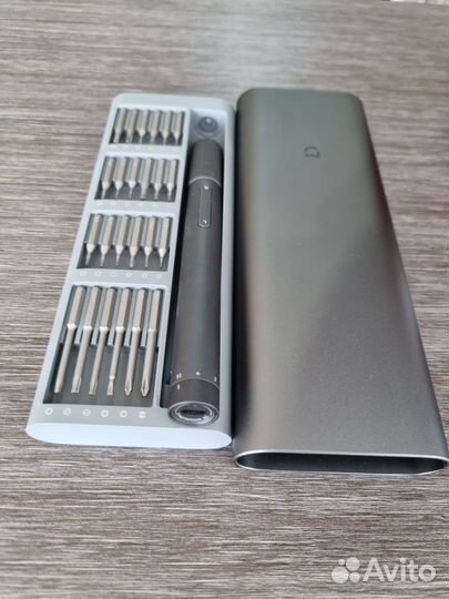 Электрическая отвертка xiaomi 24 биты в кейсе