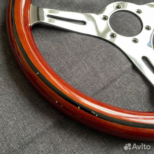 Деревянный руль из Японии