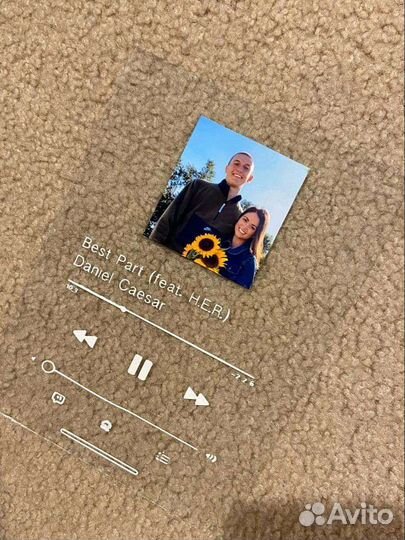 Стеклянная рамка с фото и любимой песней