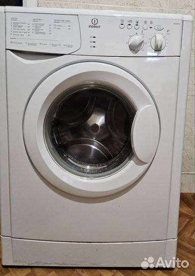 Стиральная машина Indesit wiun102 (Б/У)
