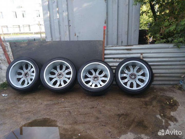 Continental CrossContact UHP E 275/40 R22 108Y