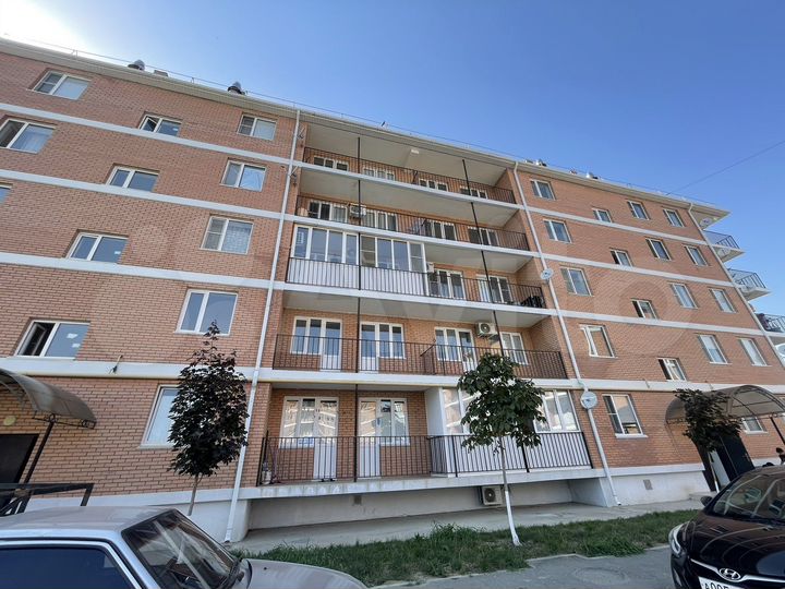 3-к. квартира, 54 м², 2/5 эт.