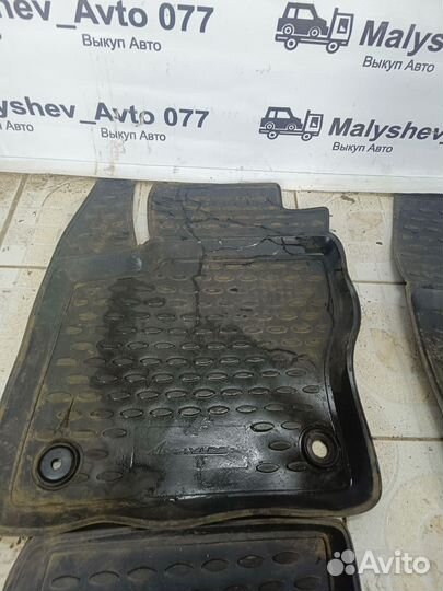 Комплект ковриков Ford focus 3