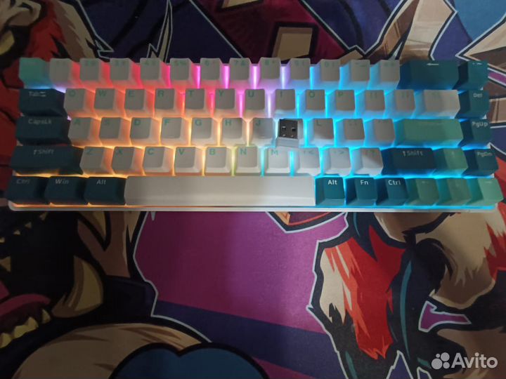 Клавиатура, мышка, коврик