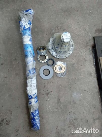 Кулак шарнира внутренний правый 4310