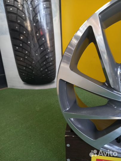 Диск литой R15 4x100