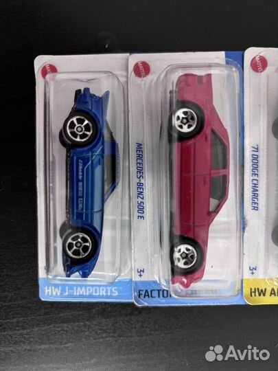 Hot wheels машинки