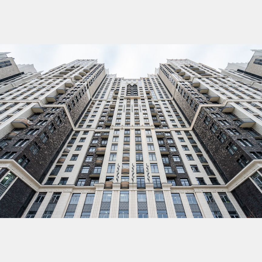 2-к. квартира, 70,3 м², 23/26 эт.