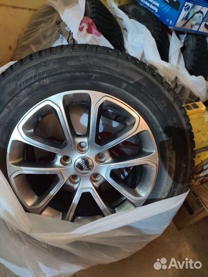 Aichi tire MCSP R18 204B