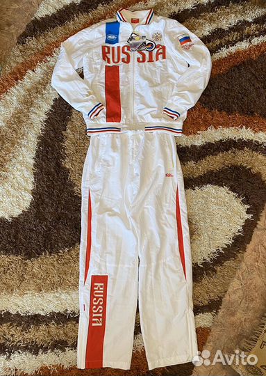 Оригинальный спортивный костюм сборной России