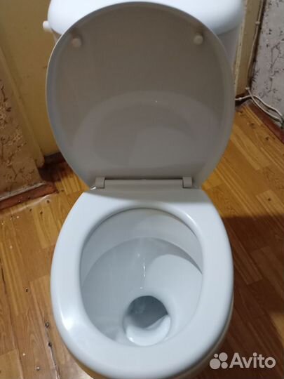 Унитаз от застройщика