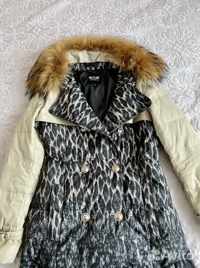 Пальто женское зимнее с мехом