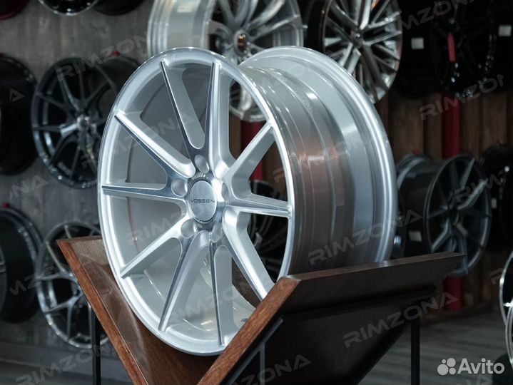 Литые диски Vossen R17 для Volkswagen. Рассрочка
