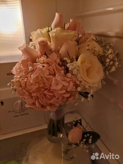 Свадебный букет из живых цветов