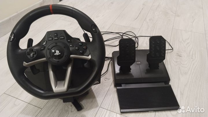 Игровой руль Logitech hori racing wheel ps4 ps3