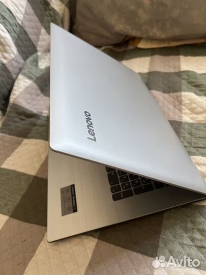 Ноутбук Lenovo ideapad330