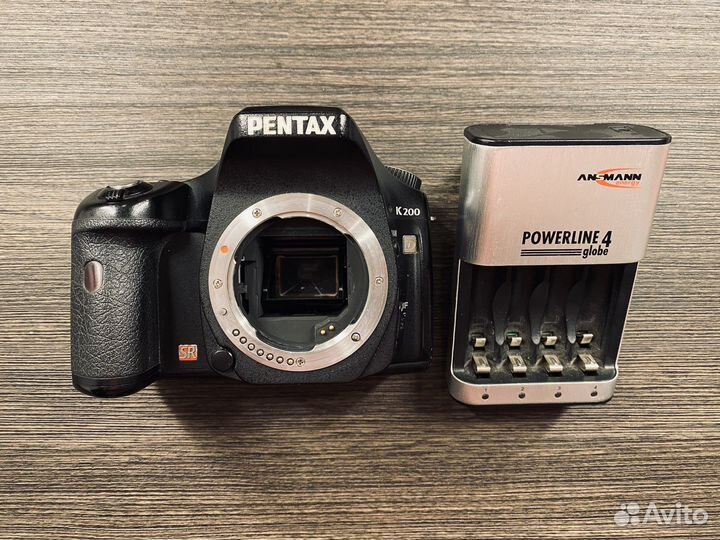 Фотоаппарат Pentax K200D Body